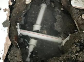 三亚市阳台漏水维修公司为您分享楼上楼下漏水怎么处理